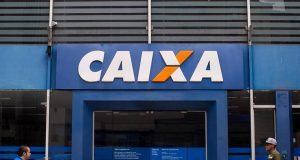 Caixa no Azul