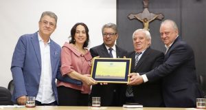 Euzania 143
