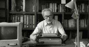 Unesp Araraquara quer homenagear químico escritor que faria 100 anos em 2019 Primo Levi 150