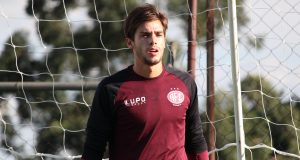 Zé Guilherme comemora bom momento no gol da Ferroviária