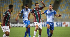 Avaí derrota Fluminense e vence a primeira no Brasileirão