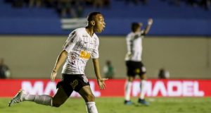 Brasileirão: Corinthians arranca empate diante do Goiás; São Paulo perde