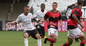Corinthians empata com Ituano e se complica no Paulistão