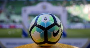 Jogadores rejeitam corte de salários e quer garantia da CBF para evitar calotes dos clubes