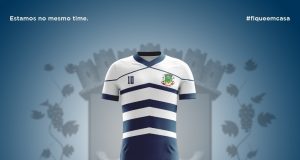 Designers criam uniformes de futebol para homenagear profissionais da saúde