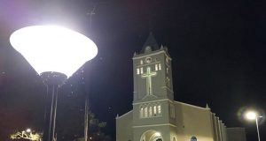 Praça São Benedito recebe investimento em lâmpadas e refletores de LED