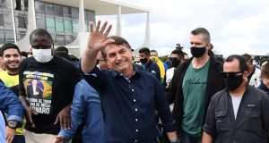 2022: Bolsonaro lidera em todos os cenários de pesquisa