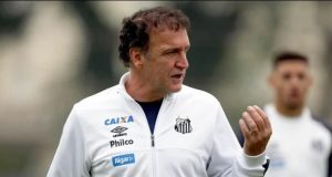 Santos confirma a chegada de Cuca como treinador
