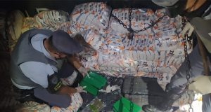 Polícia Rodoviária apreende carreta com mais de 2,5 toneladas de drogas