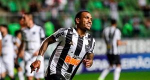 Corinthians deve oficializar a contratação do meia Otero, do Atlético-MG