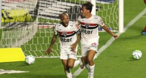 São Paulo bate Fortaleza e estreia com vitória no Brasileirão