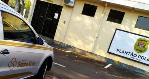 Tragédia: criança morre prensada por moto