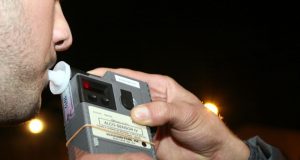 Motorista embriagado provoca acidente na Vila Sedenho