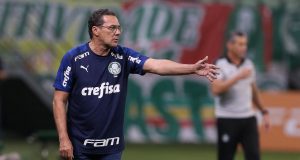 Após derrota, Palmeiras demite Vanderlei Luxemburgo
