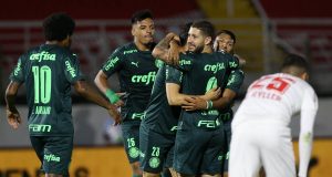 Palmeiras vence Red Bull Bragantino e abre vantagem na Copa do Brasil