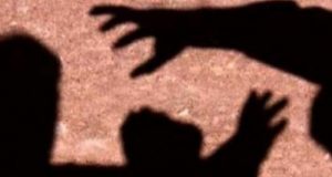 Voltou da casa da mãe e apanhou do amásio ao amanhecer