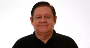 Morre, aos 73 anos, o jornalista Paulo Stein, por complicações da covid-19