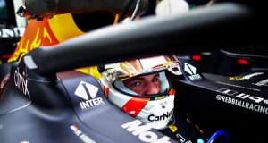 Max Verstappen faz a primeira pole do ano no GP do Bahrein