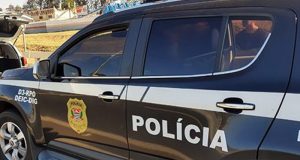 Com a pistola na mão, bandidos roubam boate atrás do Cristo