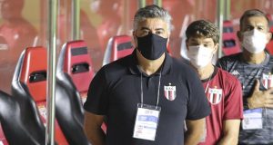 Botafogo demite Gallo e anuncia a contratação de Argel Fucks