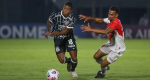 Corinthians empata sem gols na estreia da Sul-Americana