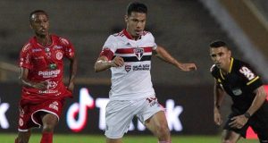 São Paulo perde para o 4 de Julho e sai em desvantagem na terceira fase da Copa do Brasil