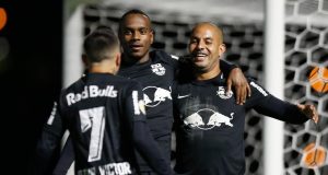 Brasileirão: Red Bull Bragantino vence o Palmeiras e lidera; São Paulo empata em casa