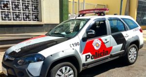 Briga entre irmãos termina com facadas: um no hospital e outro preso