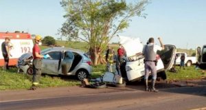 Acidente entre Ibitinga e Itápolis nesta segunda, mata enfermeira