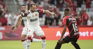 Brasileirão: Athletico-PR arranca empate com Flamengo