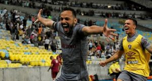 Palmeiras sai na frente, mas sofre a virada do Fluminense