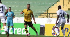 Ferroviária pode ter reforço de meia que estava na Arábia Saudita para a Série D