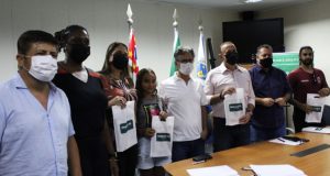 Unimed Araraquara renova parceria com as Escolinhas de Esportes da Prefeitura