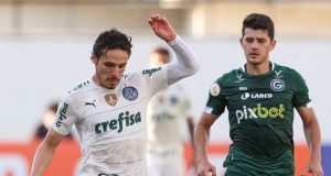 Rony marca no fim, e Palmeiras empata com Goiás