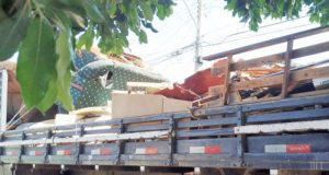 Prefeitura retira, em um dia, 7 toneladas de inservíveis no Hortências