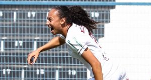 Treinadora da Ferroviária elogia Aline Gomes, mas pede cautela: “Temos que ter paciência”