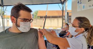 Saúde realiza plantão de vacinação neste feriado de Corpus Christi