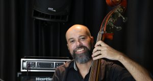 Paulo Maia e Cleber Fogaça fazem show gratuito neste domingo (19) na Praça das Bandeiras