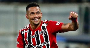 São Paulo leva sustos, mas abre vantagem contra a Universidad Católica-CHI