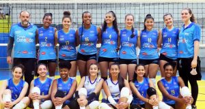 Meninas do vôlei de Araraquara jogam em Limeira