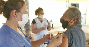 Covid-19: Saúde estende vacinação de 12 anos ou mais a todas as unidades a partir desta segunda