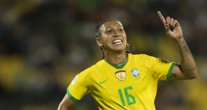 Brasil vence o Paraguai e carimba vaga no Mundial e nas Olimpíadas