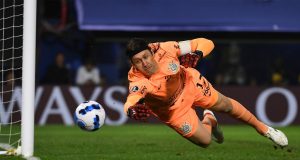 Corinthians vence o Boca Juniors nos pênaltis e avança às quartas de final