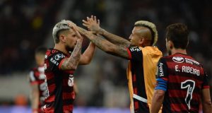 Corinthians perde para o Flamengo e se complica na Libertadores
