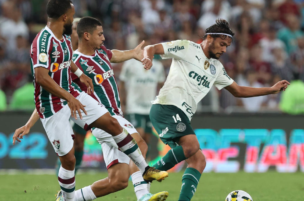 Com Gol De Bicicleta De Rony, Palmeiras Empata Com Fluminense | RCIA ...