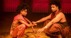 Existencial, espetáculo teatral “Nzinga” pede passagem neste sábado (05)