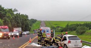Acidente na rodovia em São Carlos deixa quatro mortos, entre eles – uma criança de dez anos.