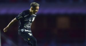 Corinthians leva a melhor sobre o São Paulo pelo Paulistão