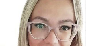 Jovem de 27 anos e mãe de três filhos perde a vida em acidente com moto