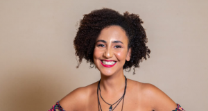 Manu Cavalaro faz show nesta sexta (24) em Araraquara